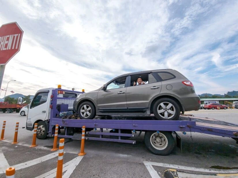 Car be Towed with a Person Inside